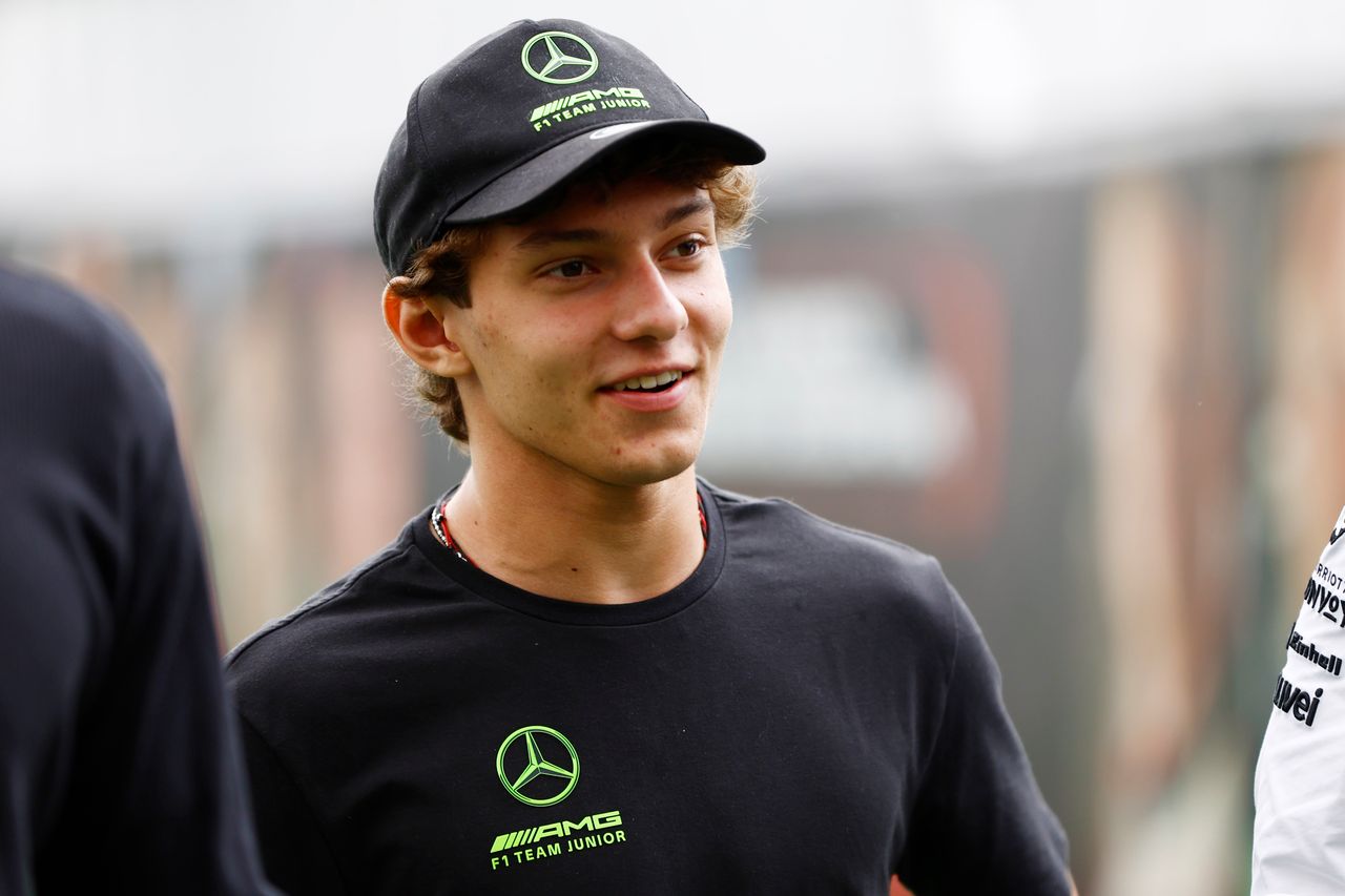 Ma trudności w szkole przez F1. Problemy 18-letniego kierowcy Mercedesa