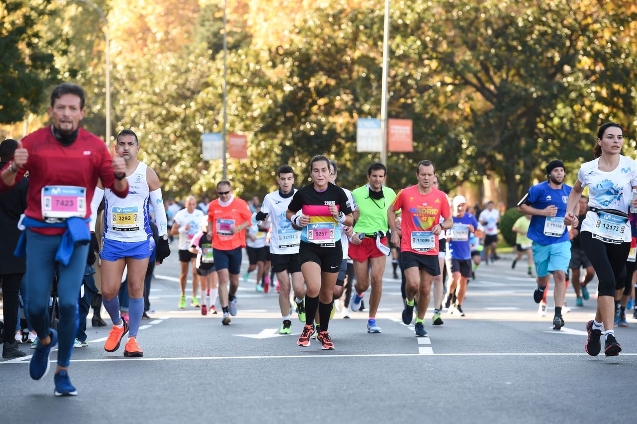 38-latek nie żyje, 21-latek walczy o życie. Dramat podczas półmaratonu