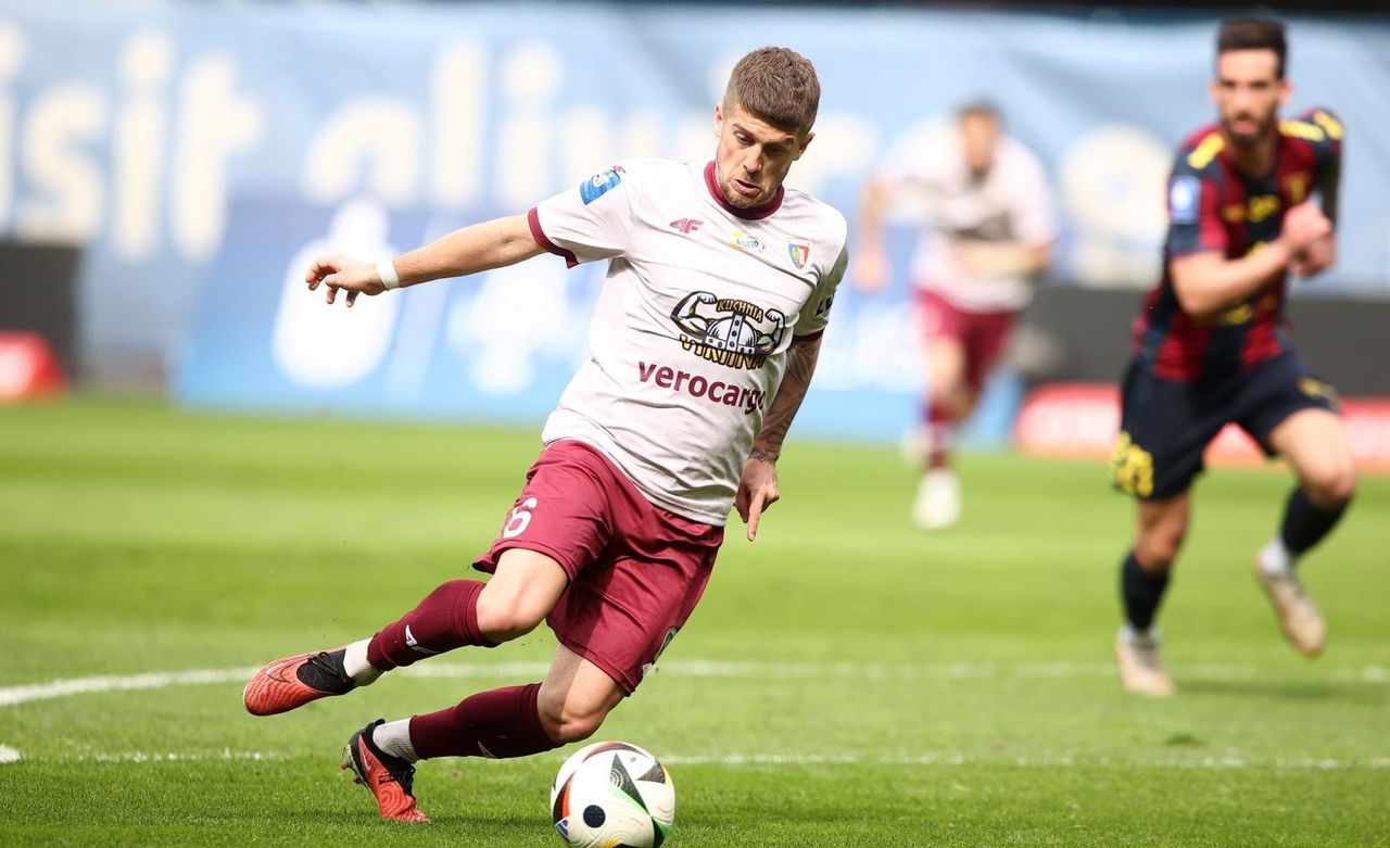 Piast pogonił Pogoń! Co za gol Michała Chrapka!