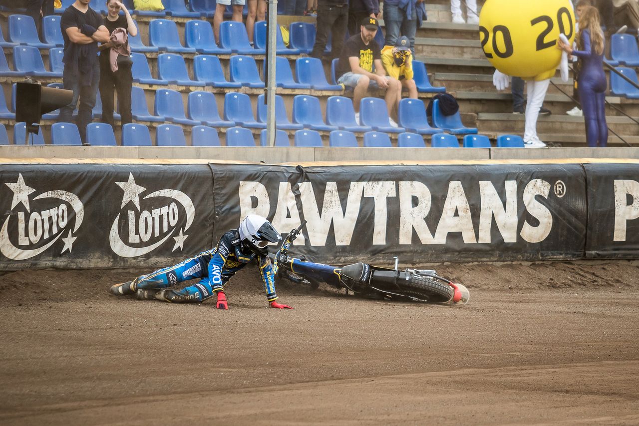 Żużel. Kolejna kontuzja. Tym razem zawodnika GKM-u