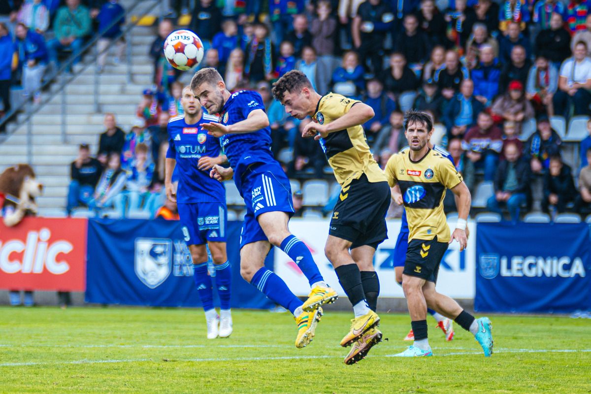 Szczegółowy terminarz 33. kolejki Betclic I ligi. Znamy termin hitu Polonia Warszawa - Wisła Kraków