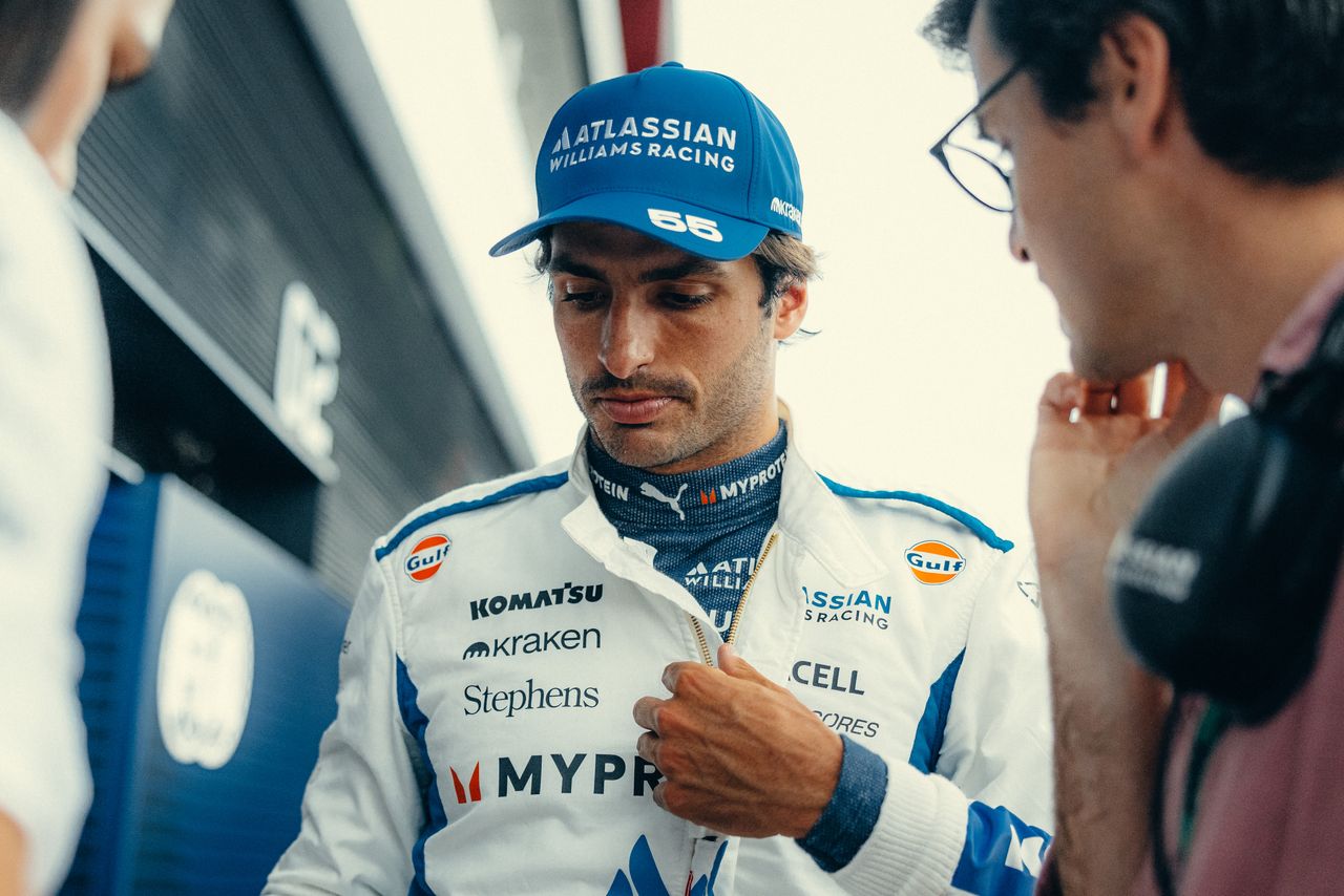 Ruszy domino transferowe w F1? Myśli o zmianie zespołu