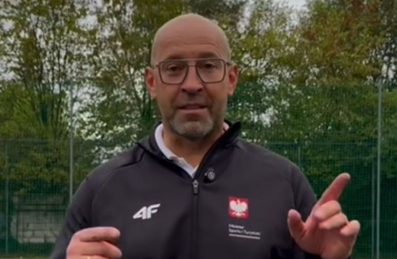 Wiadomo, co minister przekazał na aukcję WOŚP. Owsiak zabrał głos