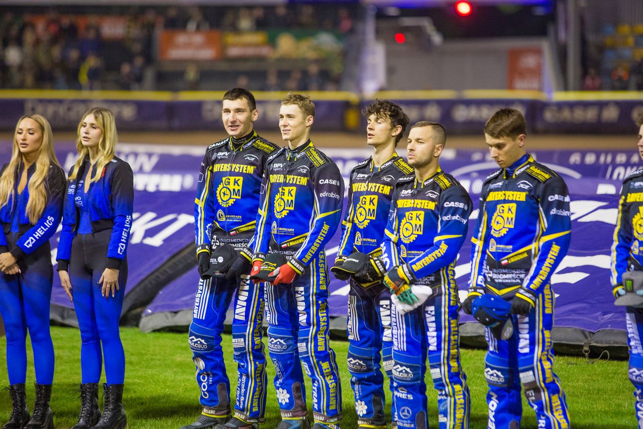 Żużel. Obyło się bez rewolucji. GKM zaprezentował kevlary na nadchodzący sezon