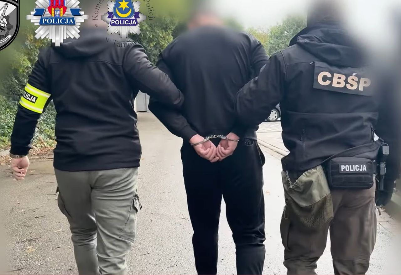 Rozbity gang z pseudokibicami. Policja przejęła narkotyki za 30 mln złotych