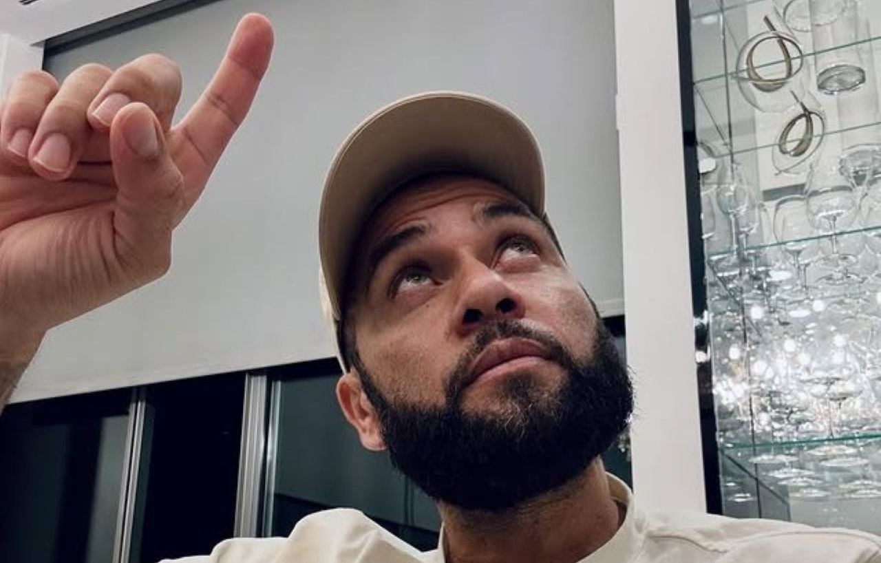 Dani Alves: Wiara w więzieniu dała mi więcej szczęścia niż miliony