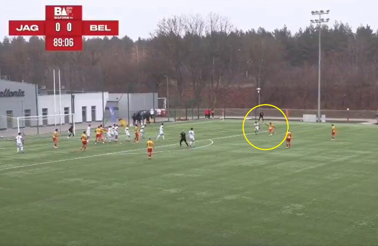 16-latek z fenomenalnym strzałem. Taki gol padł w Polsce