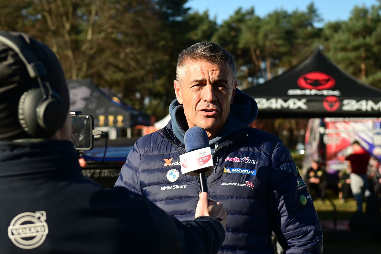 Hołowczyc chce zmian w prawie. "Ktoś kupił tanie działki"