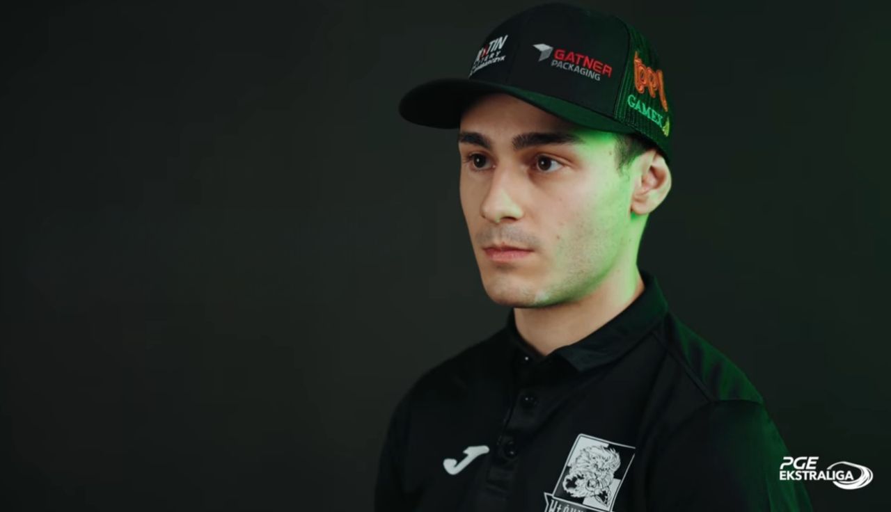 Żużel. Pechowy początek w Częstochowie. Zawodnik Włókniarza zabrany do szpitala