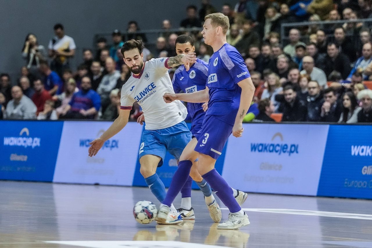 Futsal. Liga finiszuje. Kto w play-off, kto spadnie?