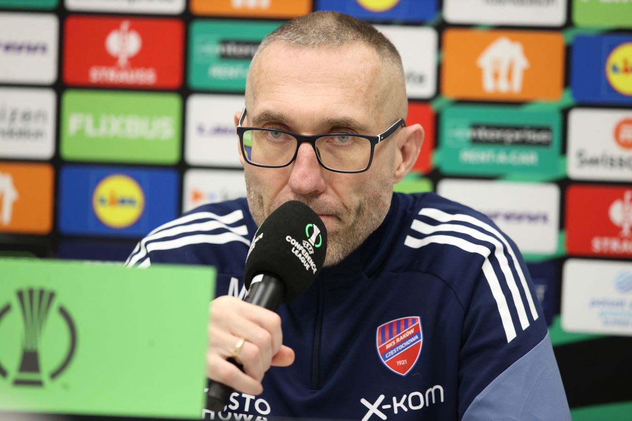 "Drużyna oparta o jedność". Papszun z uznaniem o Bośniakach