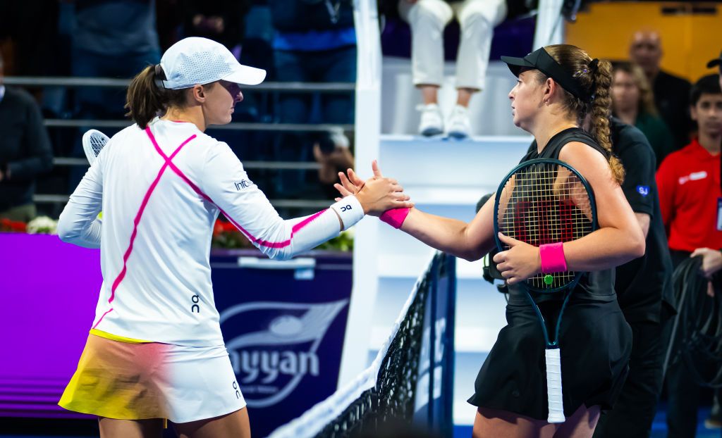 Tenisistka Ostapenko określona "koszmarem Świątek". Krytyka ze strony Jacka Socka.