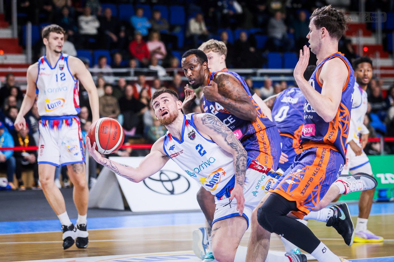 Ważne decyzje, kolejny transfer. Dzieje się w Orlen Basket Lidze