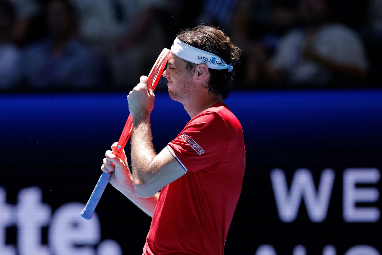 Sensacyjne porażki gospodarzy. 20-latek znów zaskoczył