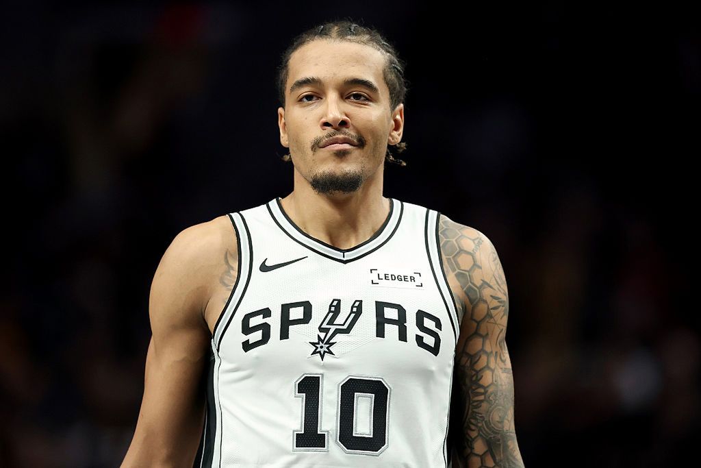Mistrzowie NBA wzięli rewanż na Spurs i Sochanie