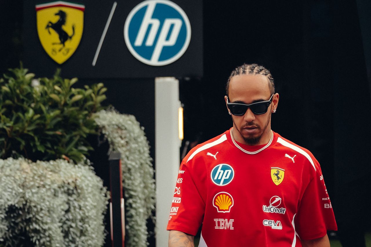 Hamilton przeprasza Ferrari i kibiców: Jak frustracja zmieniła dynamikę sezonu 2026