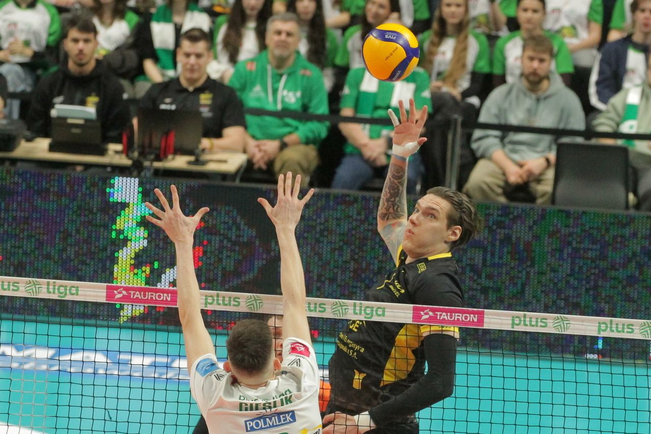 Skra Bełchatów zwycięża w trudnej walce