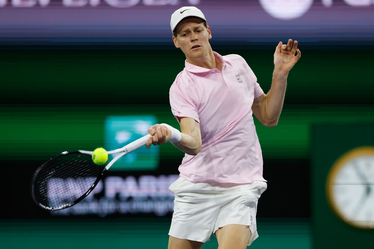 Seria trwa. Jannik Sinner jeszcze poprawił niebotyczne osiągnięcie