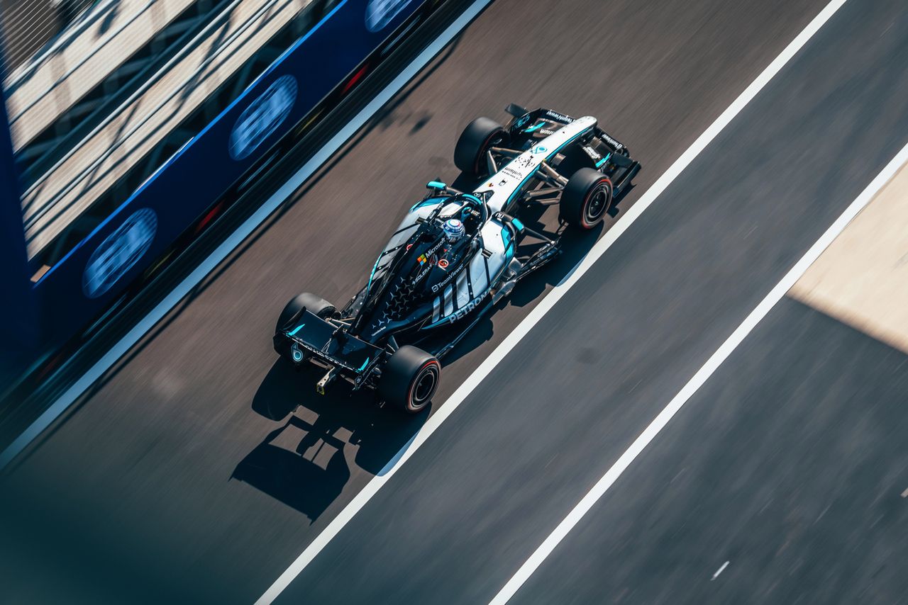 Ferrari doniosło na Mercedesa. Niemcy się tłumaczą