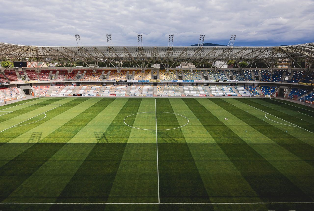 Problemy finansowe polskiego klubu. Miasto rusza z pomocą