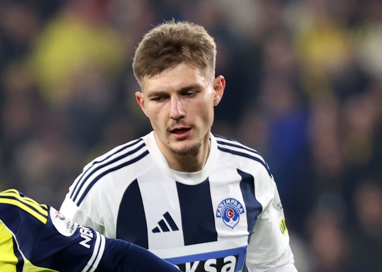 Daje sygnał Urbanowi. Kolejny gol polskiego napastnika