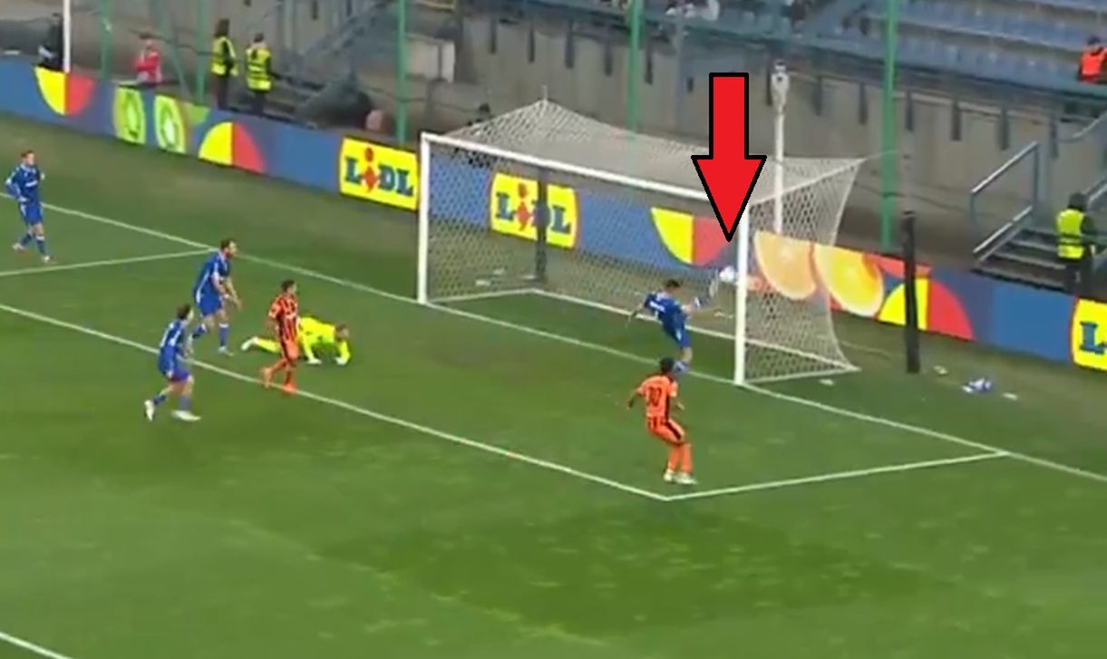 Nie do wiary. Kuriozalny samobój w meczu Lecha