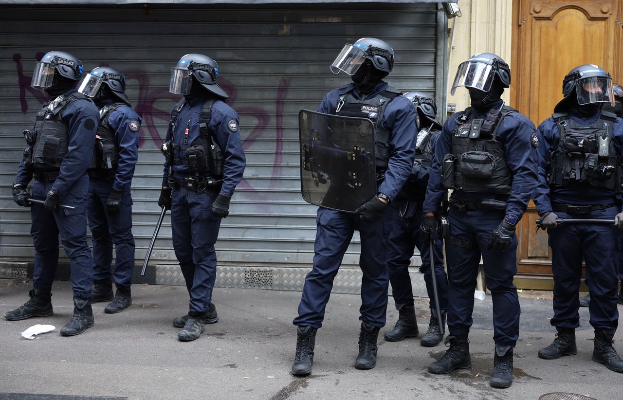 Zamieszki po meczu Ligi Europy. Kibic dźgnięty nożem trafił do szpitala