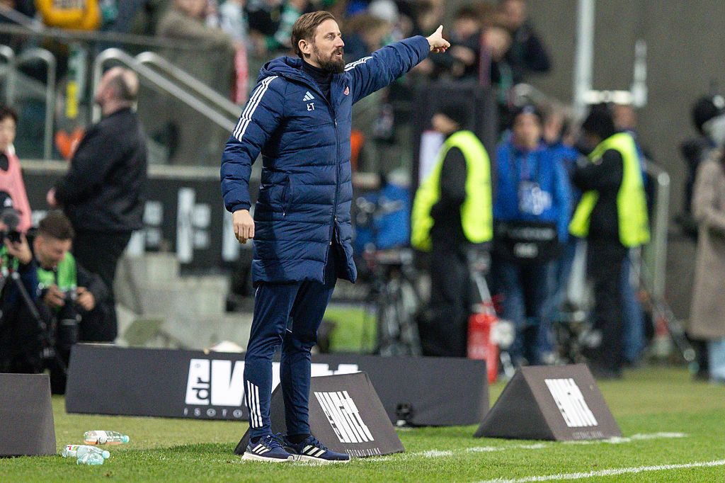 Trudne początki Tomczyka w Rakowie. "Czego nie zrobię, to nie jest dobrze"