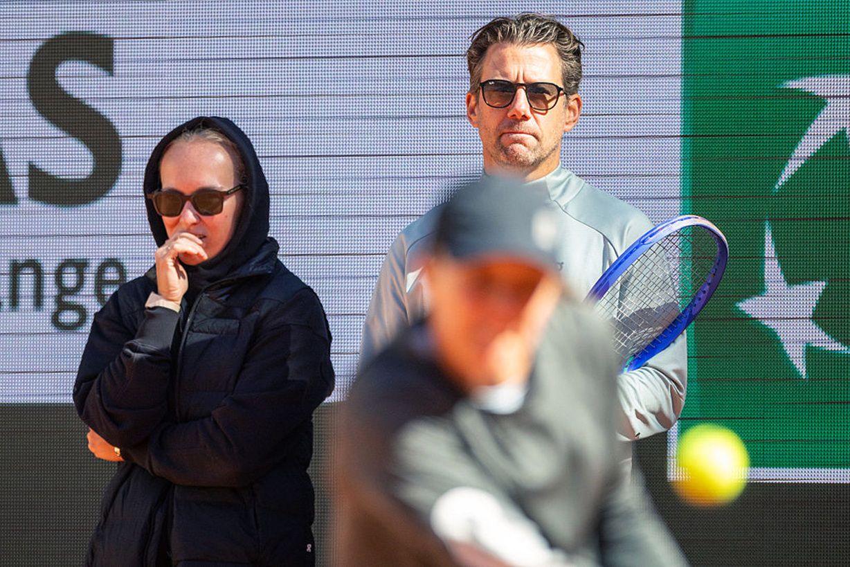 Nie wspomniał ani słowem. Jedna rzecz zwraca uwagę we wpisie byłego trenera Świątek