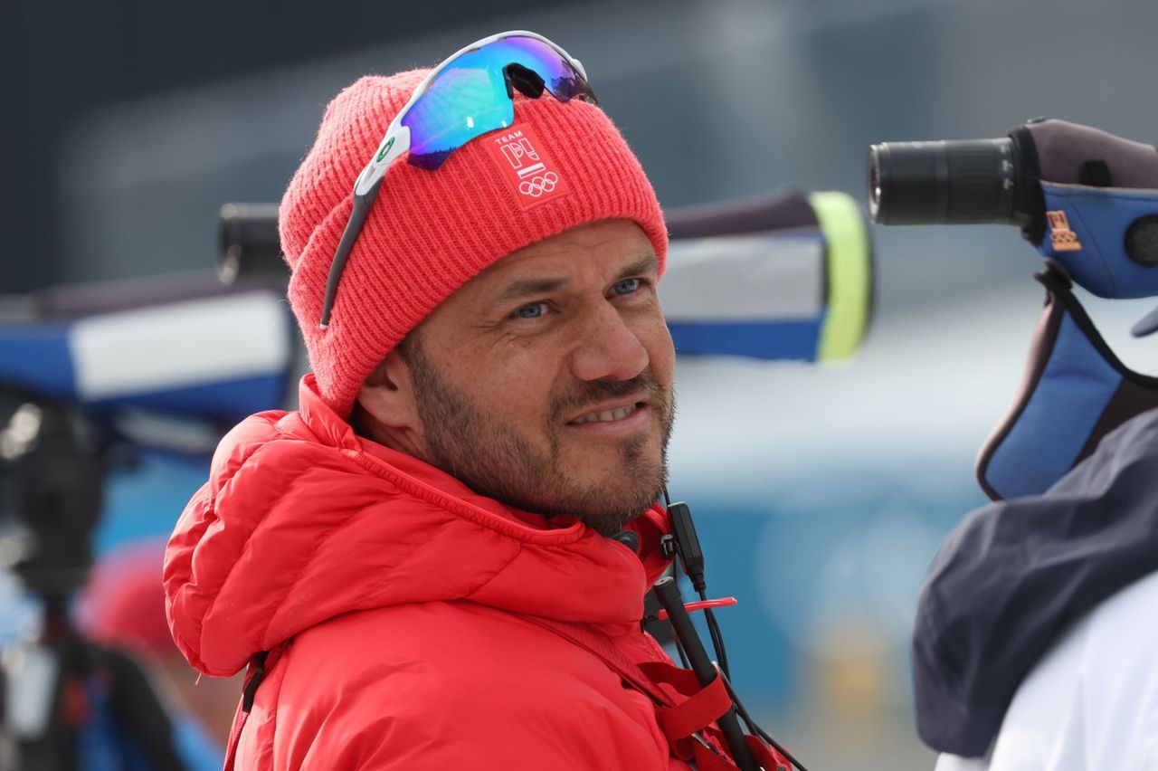 Co z przyszłością trenera Polek? "Zmierzamy ku dobremu"