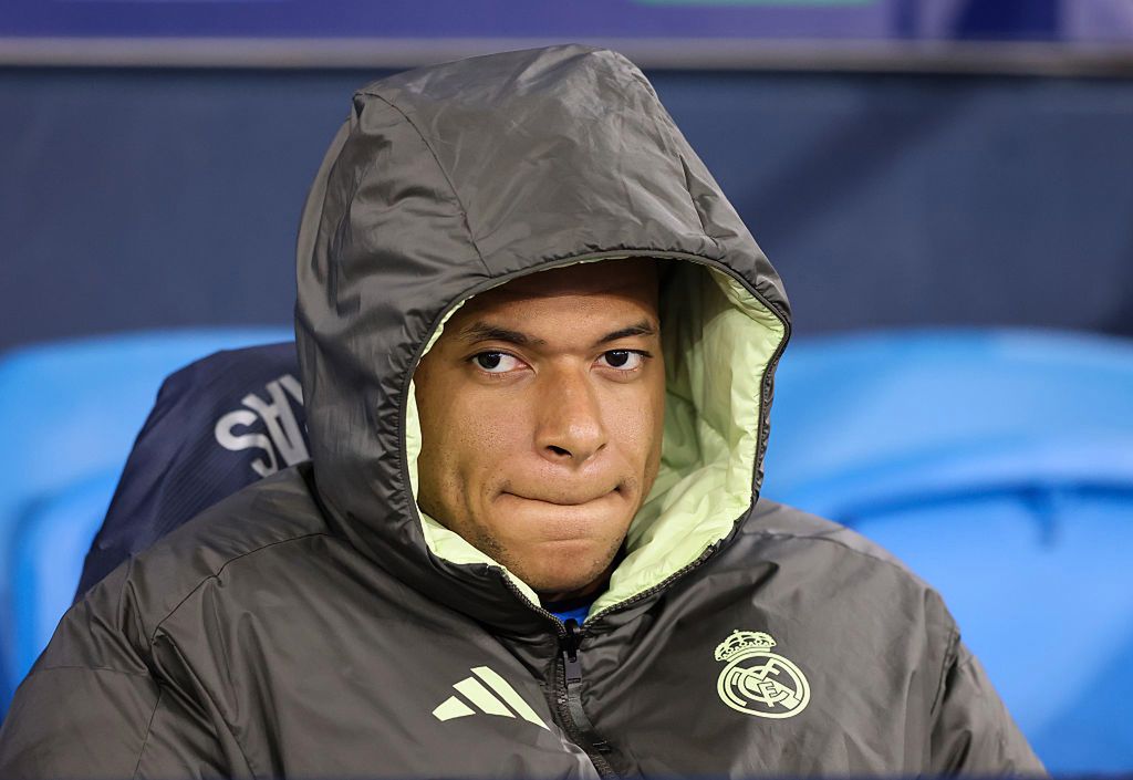 Dziennikarz ujawnił szokujące szczegóły. Real pomylił kolana Mbappe?