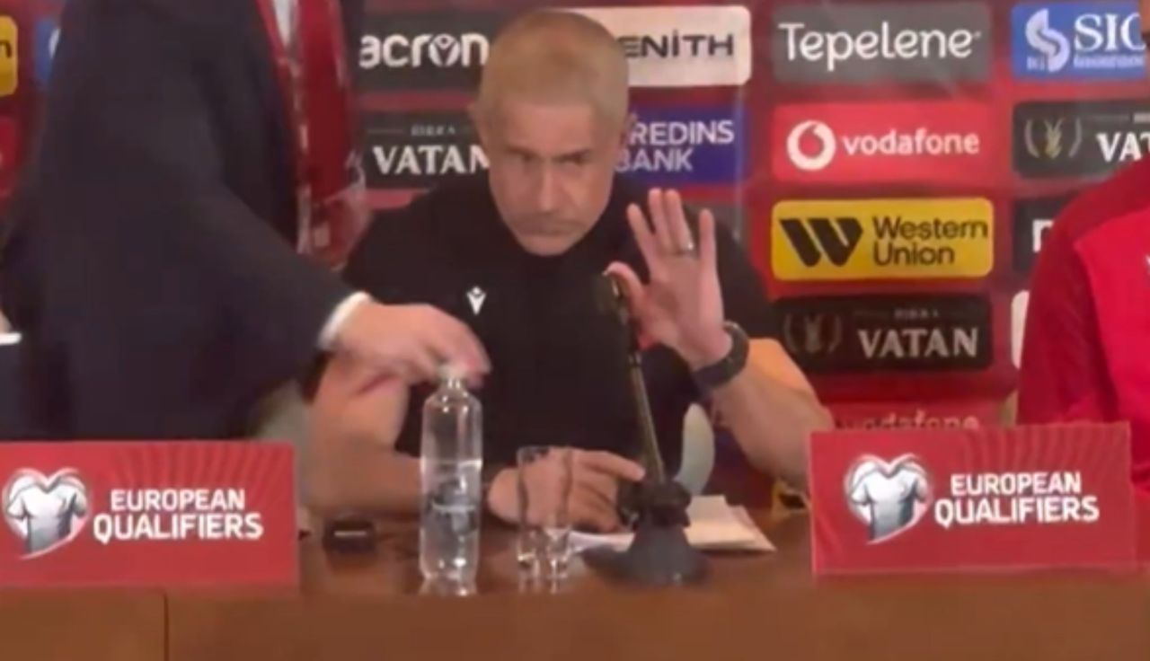 Ledwo usiadł, a już musiał przepraszać. Wpadka trenera Albanii