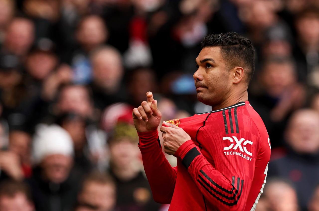 Media. Ten klub jest zainteresowany Casemiro. Wiele zależy od jego rodaka