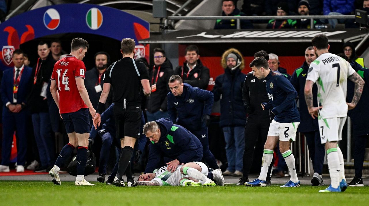 Chwila grozy w barażu o MŚ. Piłkarz stracił przytomność