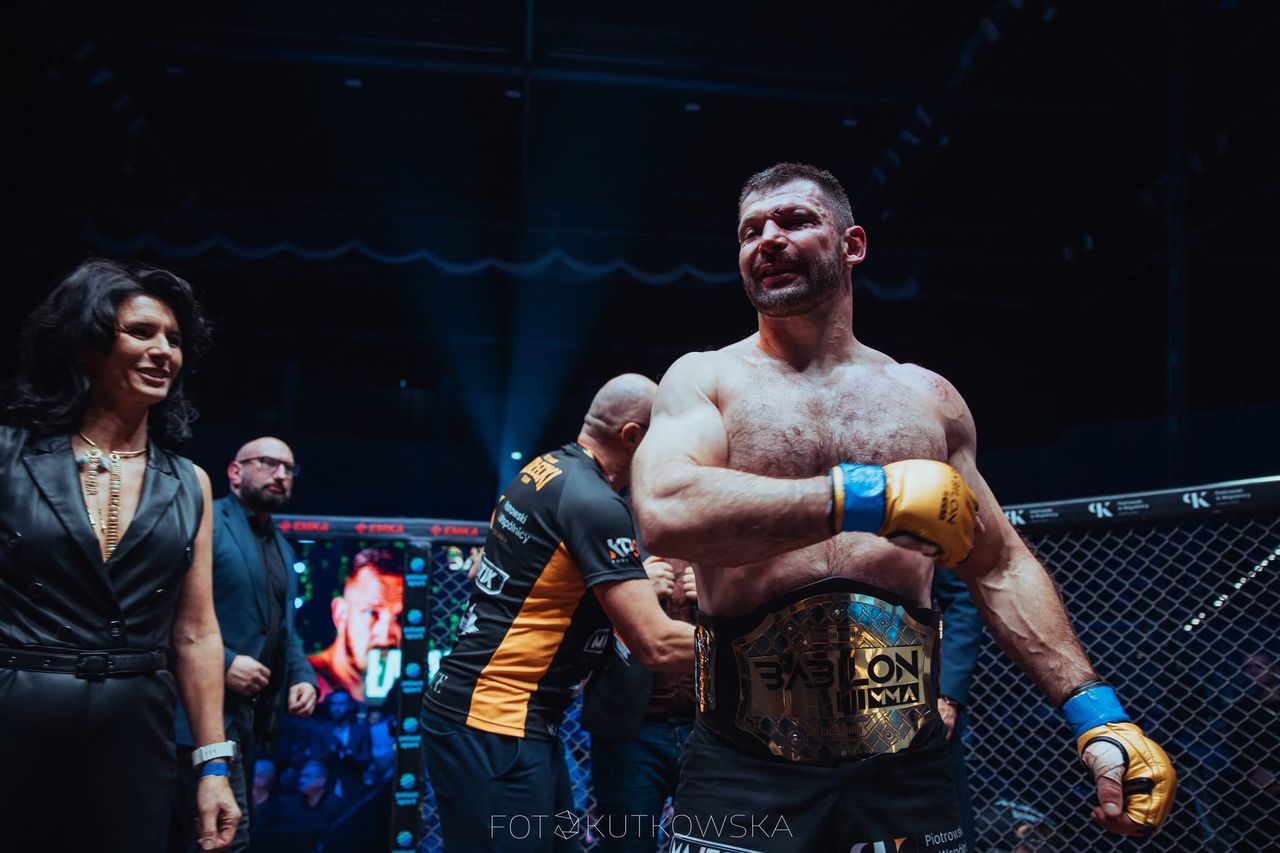 W pierwszej rundzie walczył o przetrwanie. Nieprawdopodobne, co potem zrobił Kołecki!