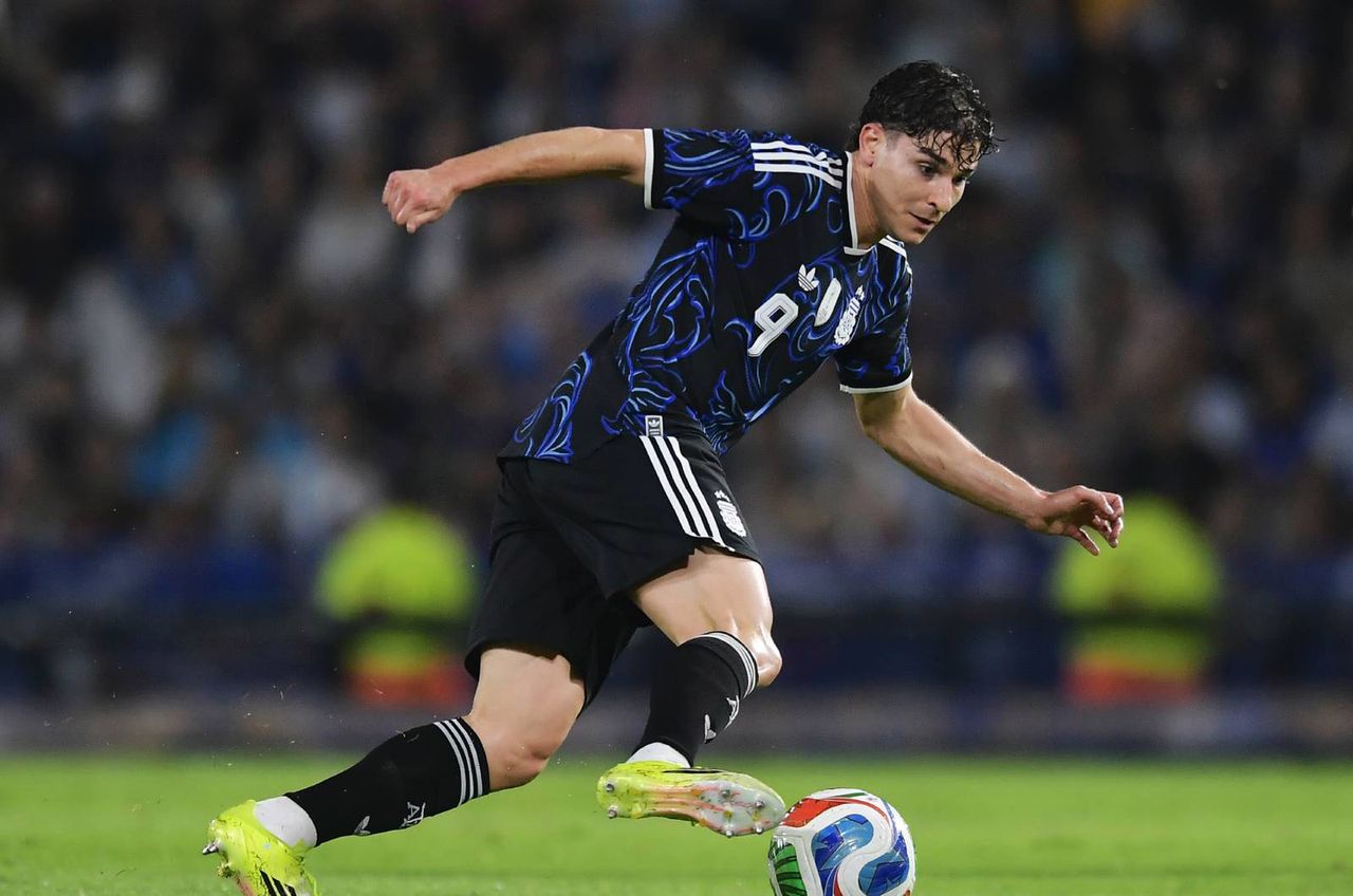 Oddala się wielki transfer Barcelony. Taki plan ma rywal