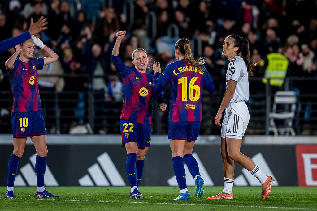 Kolejne El Clasico dla Barcelony. Pajor dostała 20 minut