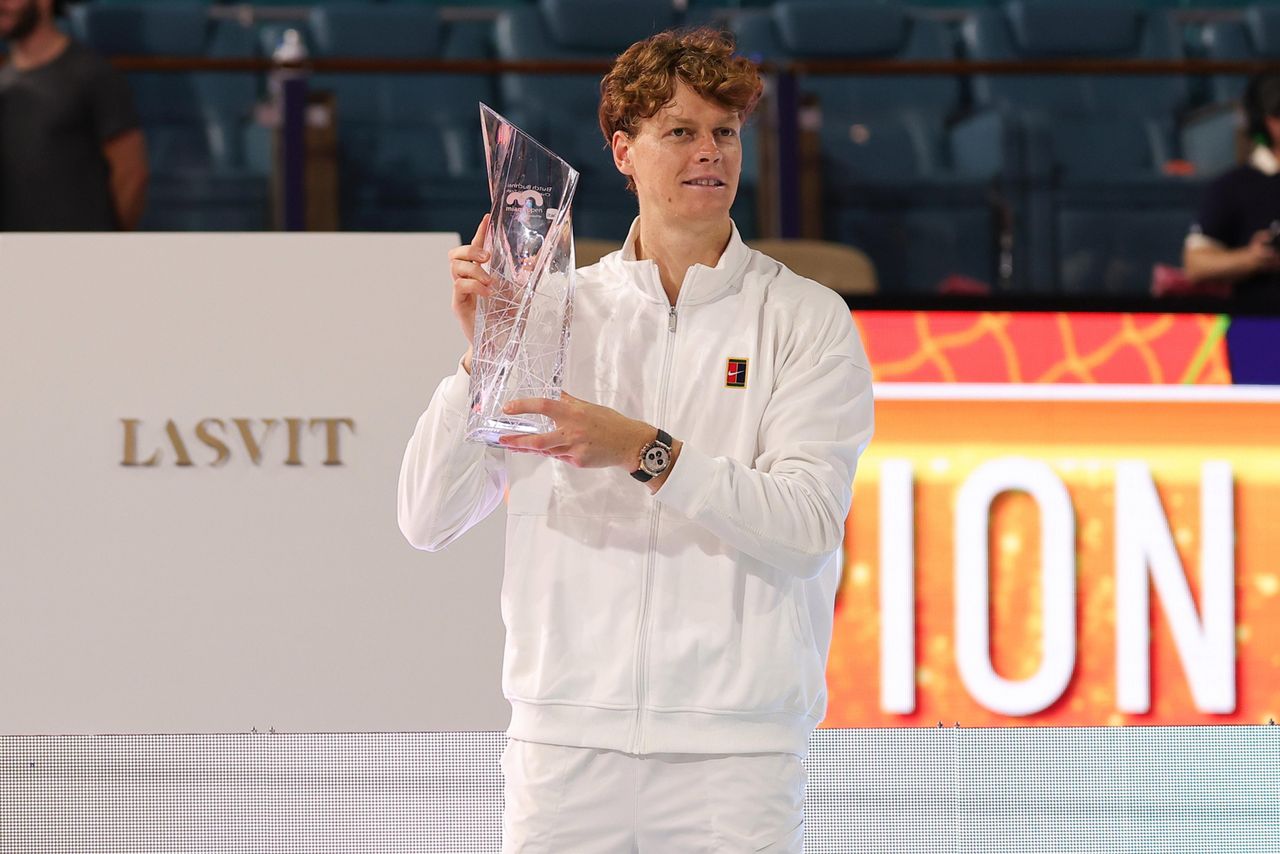 Jannik Sinner skomentowął wyjątkowy trumf. "Nigdy nie myślałem, iż jestem w stanie tego dokonać"