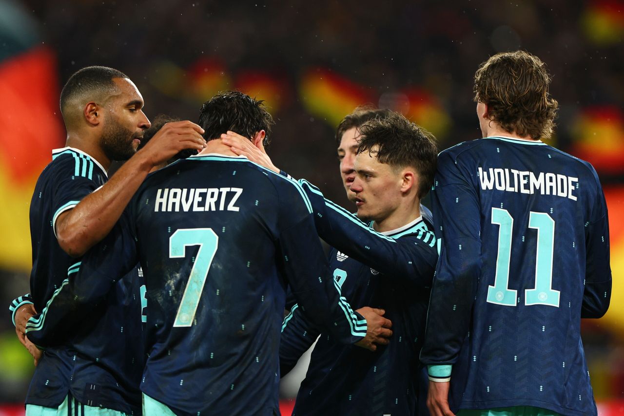 Towarzysko: niełatwa przeprawa Niemców z Ghaną