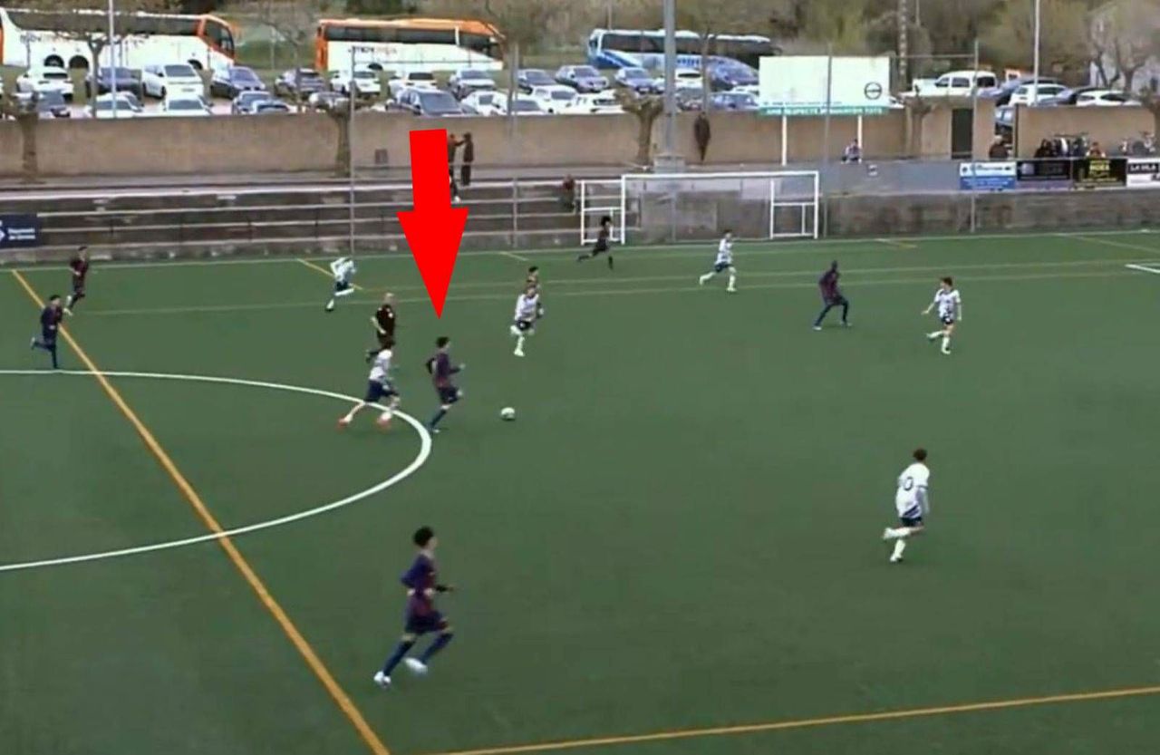 Można to oglądać w nieskończoność. Co za gol perełki FC Barcelony