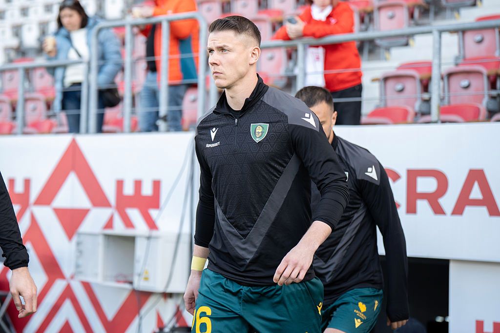 Polak grał przez rok na Węgrzech. Mówi wprost. "Ekstraklasa to silniejsza liga"