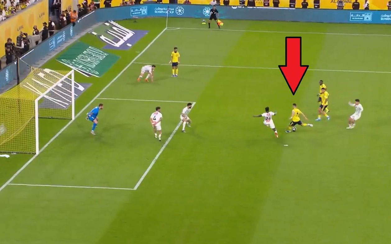 Efektowny powrót Ronaldo po kontuzji. Do tysiąca coraz bliżej [WIDEO]