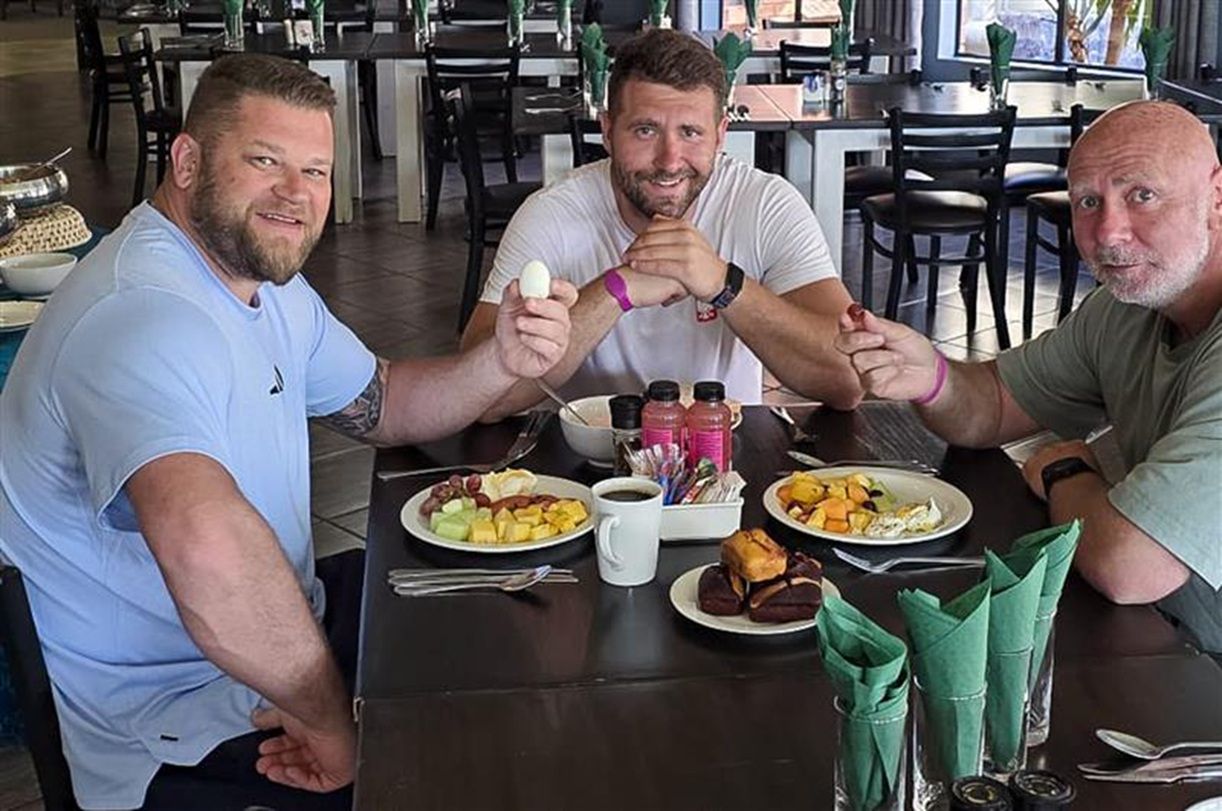 Święta spędza bez rodziny. Wyjechał do Afryki