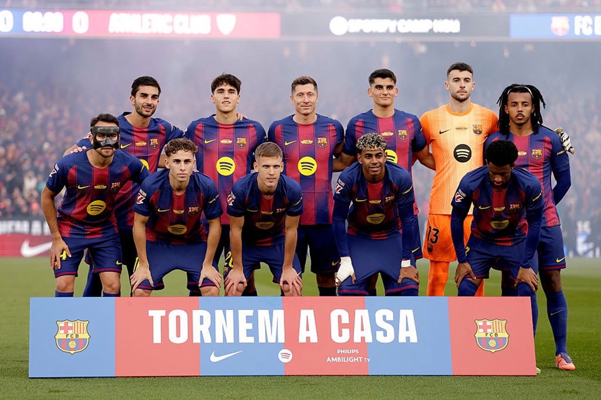 Barcelona chce sprzedać dwóch piłkarzy. Jedno nazwisko szokuje