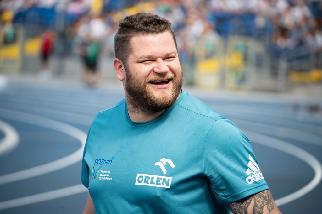 Może zarobić dwa razy więcej niż za mistrzostwo świata. "Bardzo kuszące"