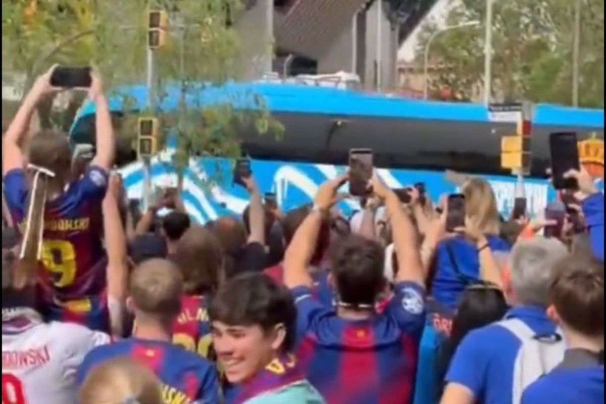 Gwizdy kibiców FC Barcelony. Oto powód