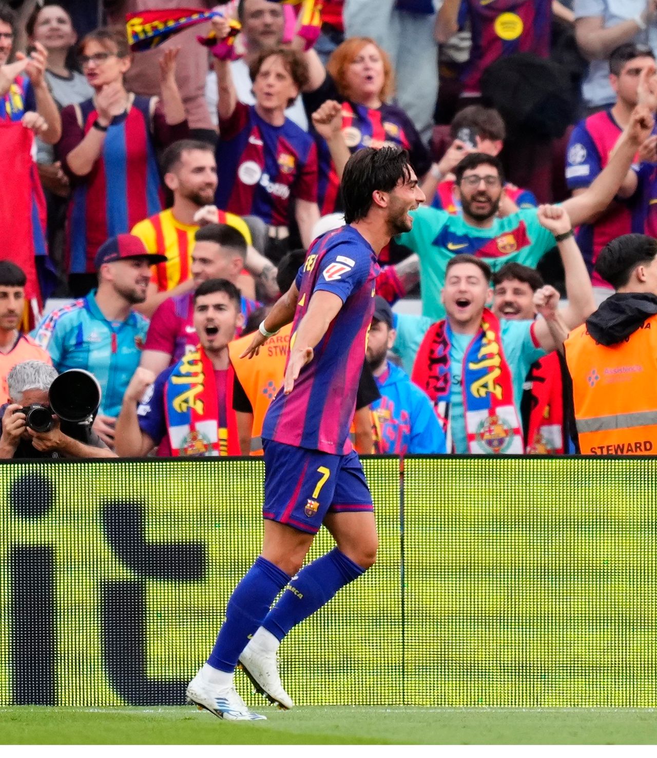 FC Barcelona straci gwiazdę? PSG wchodzi do gry