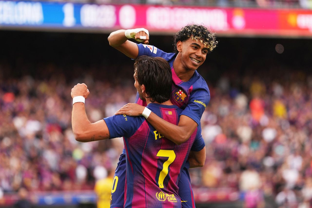 "Czerwony dywan". Tak piszą Hiszpanie po meczu Barcelony