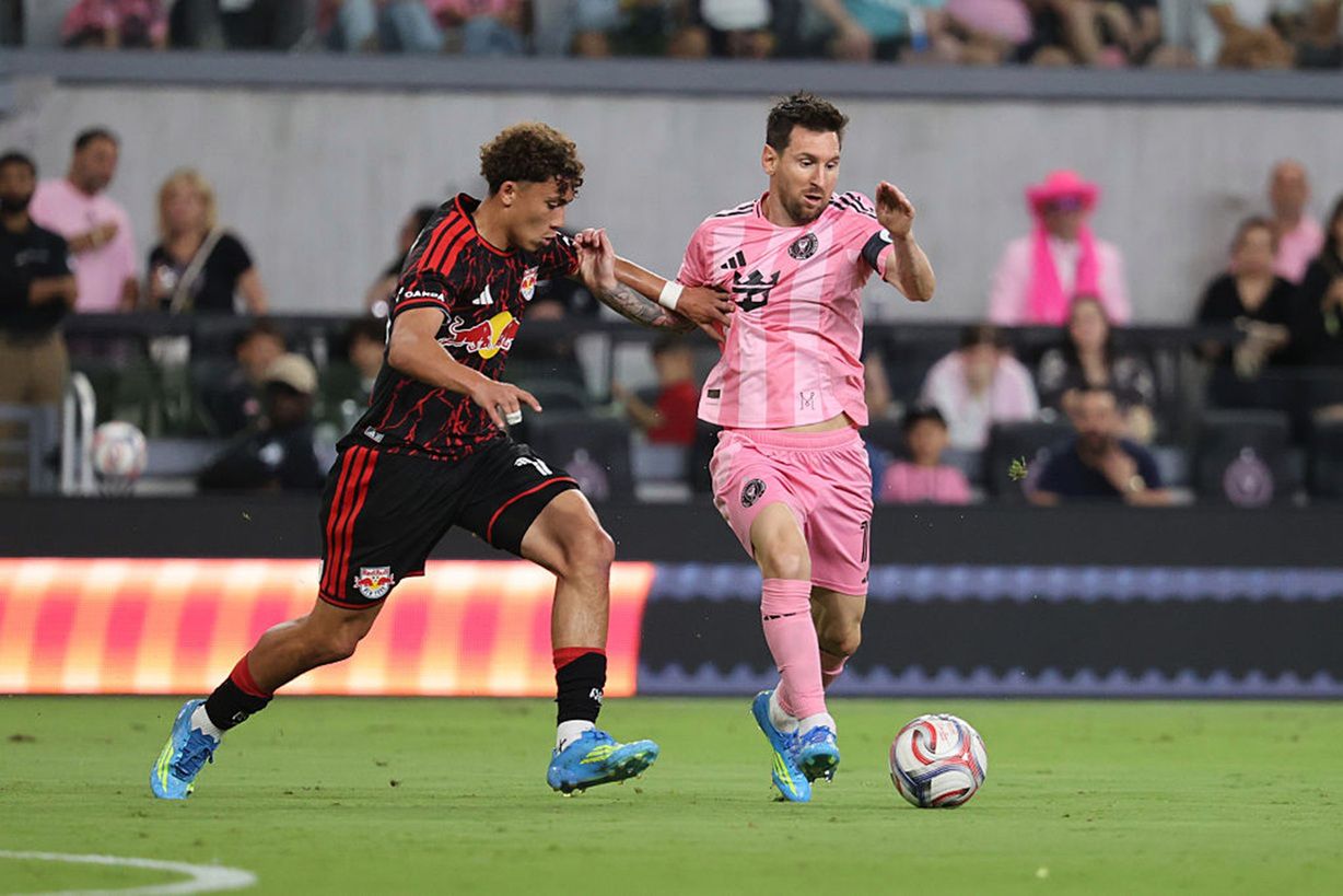 18-latek zrobił show na oczach Messiego. Może grać w polskiej kadrze