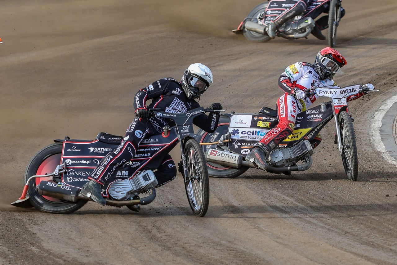 Żużelowe napięcia: Czugunow vs Gebel – jak incydent na stadionie w Ostrowie zmienia relacje w ekstralidze